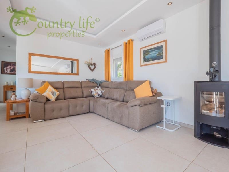 5 slaapkamer Villa te koop in Arenas - € 730.000 (Ref: 9833675)