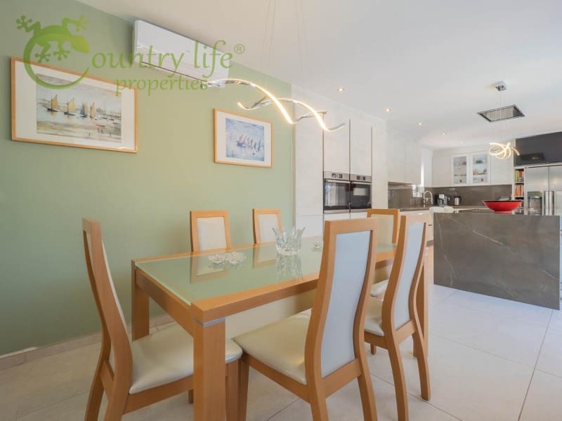 5 slaapkamer Villa te koop in Arenas - € 730.000 (Ref: 9833675)