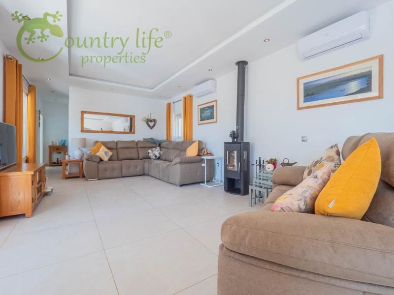 5 slaapkamer Villa te koop in Arenas - € 730.000 (Ref: 9833675)
