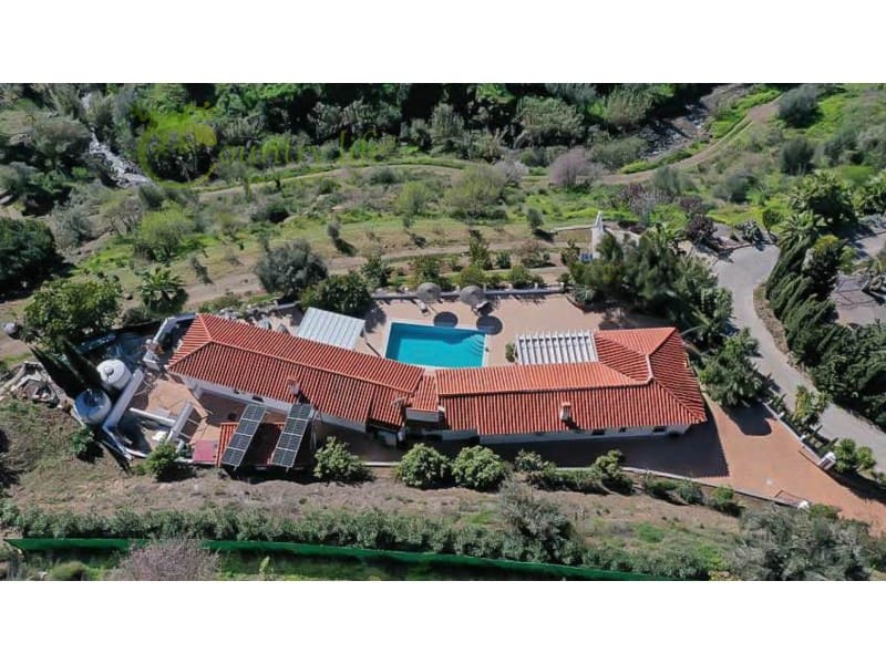 5 slaapkamer Villa te koop in Arenas - € 730.000 (Ref: 9833675)