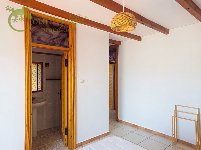 4 bedroom Villa for sale in Sedella - € 499,000 (Ref: 9836246)