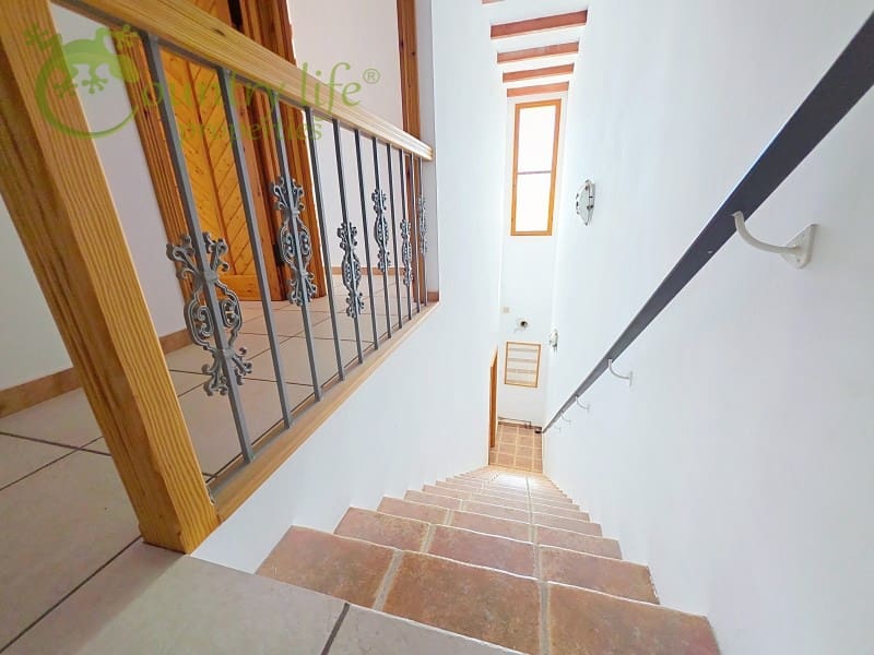 4 bedroom Villa for sale in Sedella - € 499,000 (Ref: 9836246)