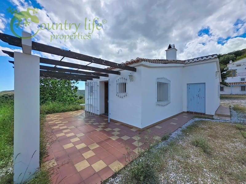 4 bedroom Villa for sale in Sedella - € 499,000 (Ref: 9836246)