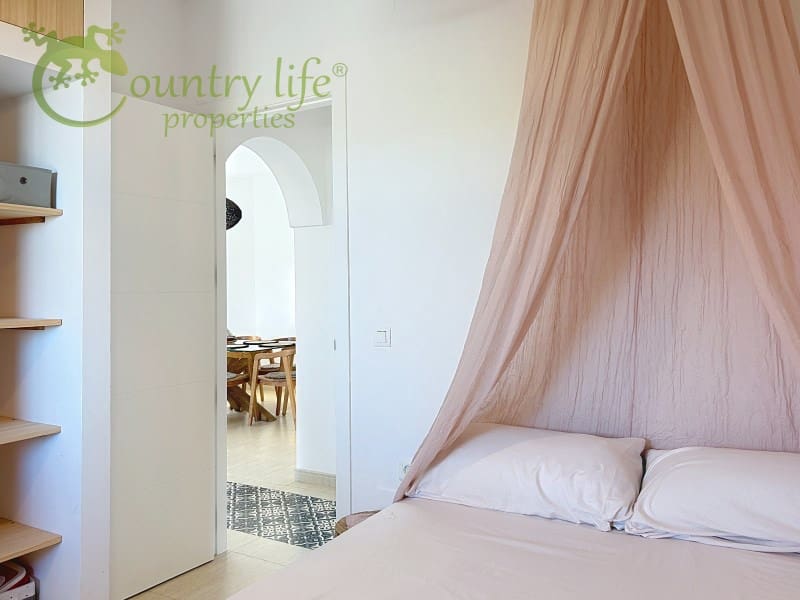 3 Zimmer Villa zu verkaufen in Arenas mit Pool - 420.000 € (Ref: 9851062)