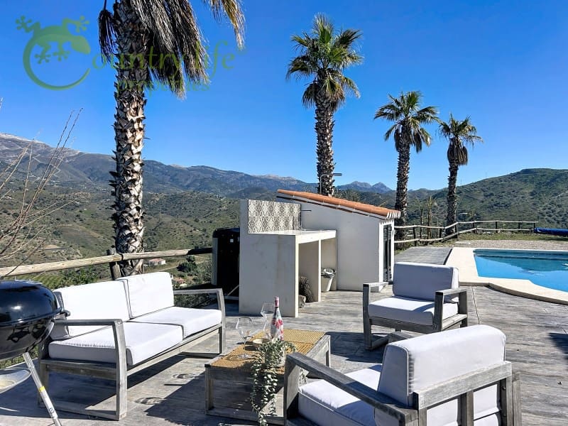 3 Zimmer Villa zu verkaufen in Arenas mit Pool - 420.000 € (Ref: 9851062)