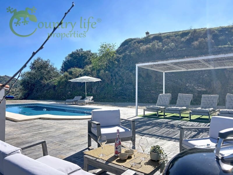 3 Zimmer Villa zu verkaufen in Arenas mit Pool - 420.000 € (Ref: 9851062)
