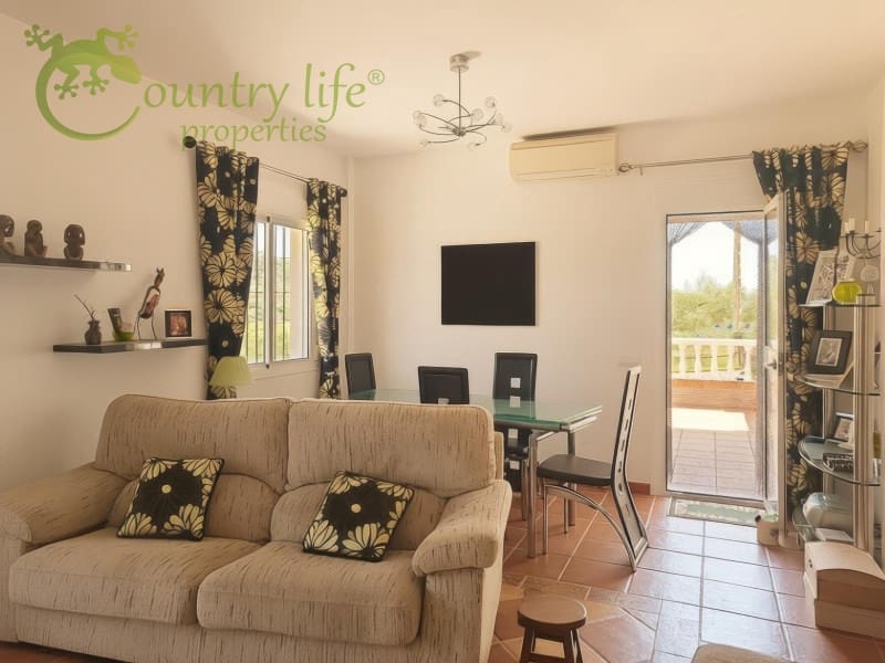 3 bedroom Villa for sale in Alcaucin - € 339,000 (Ref: 9855479)