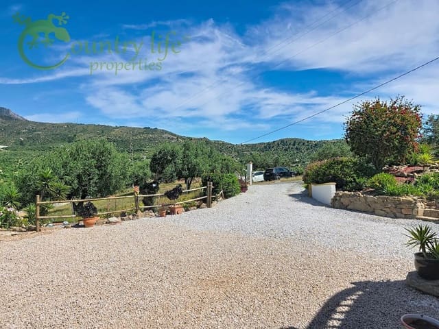 3 sypialnia Willa na sprzedaż w Alcaucín - 339 000 € (Ref: 9855479)