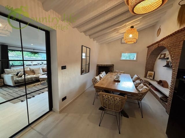 3 soverom Villa til salgs i Cómpeta - € 485 000 (Ref: 9875936)