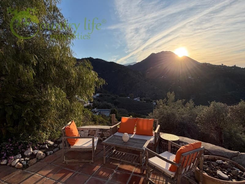 3 soverom Villa til salgs i Competa - € 485 000 (Ref: 9875936)