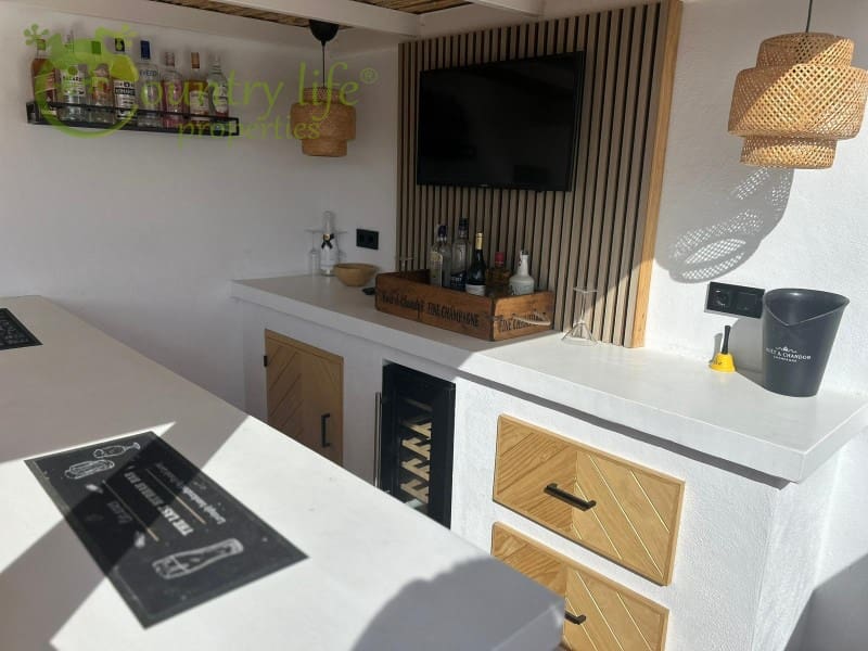 3 soverom Villa til salgs i Competa - € 485 000 (Ref: 9875936)