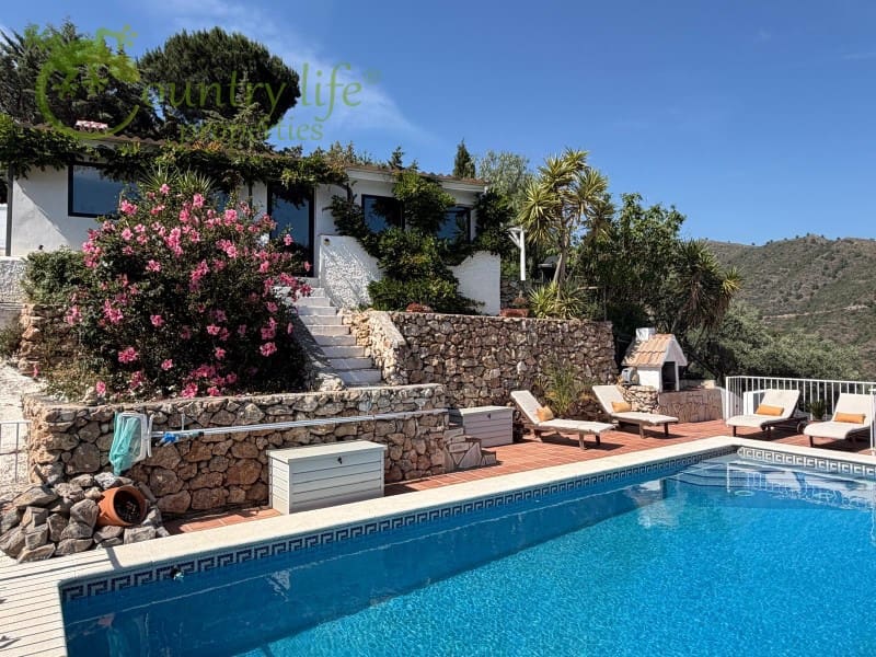 3 soverom Villa til salgs i Competa - € 485 000 (Ref: 9875936)