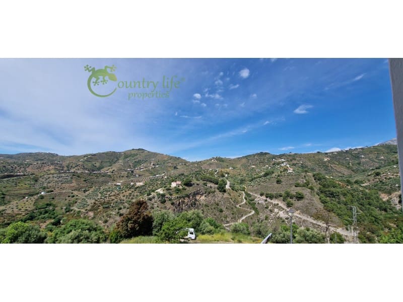 3 bedroom Townhouse for sale in Canillas de Albaida - € 249,500 (Ref: 9880759)