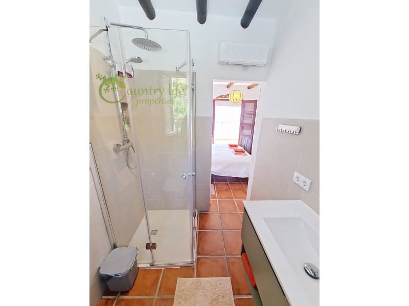 3 soveværelse Finca/Landehus til salg i Canillas de Aceituno - € 499.000 (Ref: 9973000)