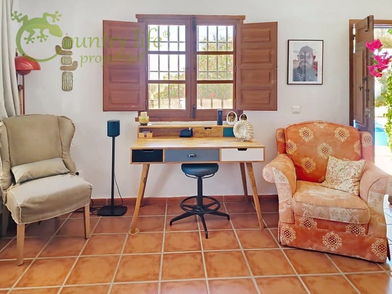 3 soveværelse Finca/Landehus til salg i Canillas de Aceituno - € 499.000 (Ref: 9973000)