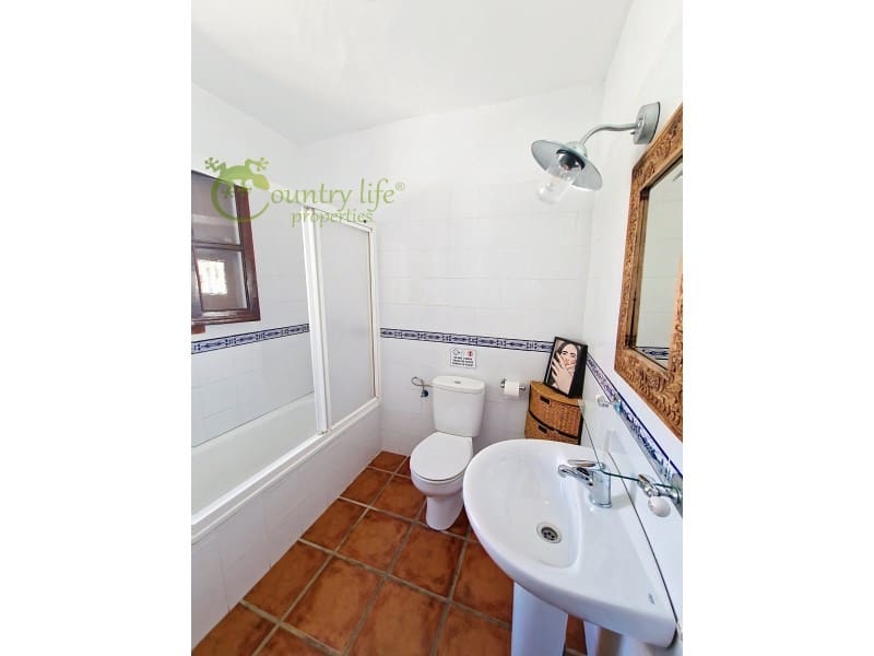3 soveværelse Finca/Landehus til salg i Canillas de Aceituno - € 499.000 (Ref: 9973000)