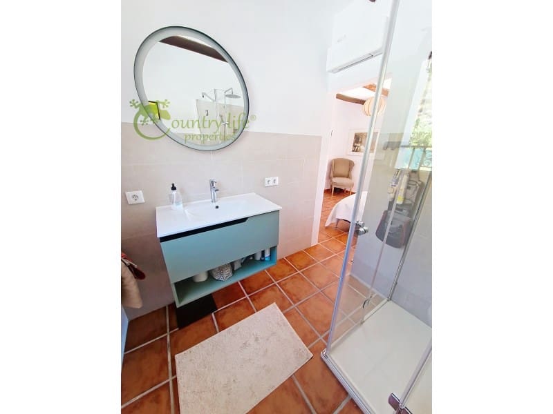 3 soveværelse Finca/Landehus til salg i Canillas de Aceituno - € 499.000 (Ref: 9973000)