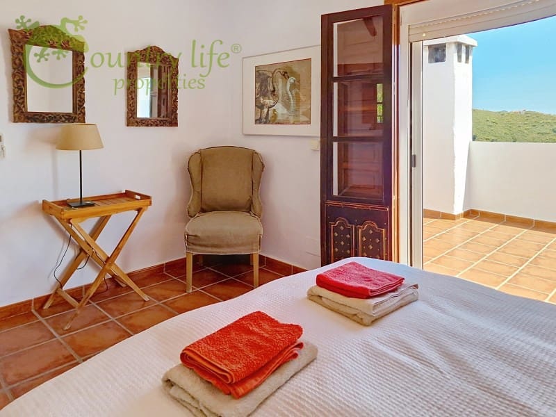 3 soveværelse Finca/Landehus til salg i Canillas de Aceituno - € 499.000 (Ref: 9973000)