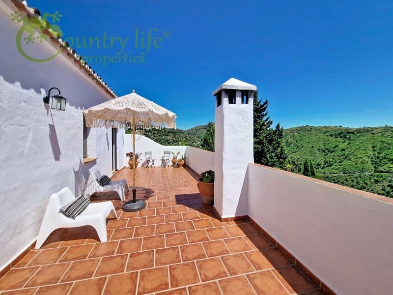 3 soveværelse Finca/Landehus til salg i Canillas de Aceituno - € 499.000 (Ref: 9973000)