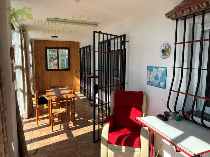 4 sovrum Finca/Hus på landet till salu i Canillas de Aceituno med garage - 345 000 € (Ref: 9999568)