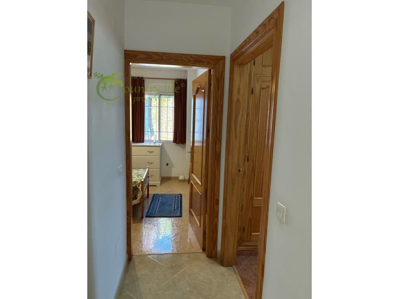 4 sovrum Finca/Hus på landet till salu i Canillas de Aceituno med garage - 345 000 € (Ref: 9999568)