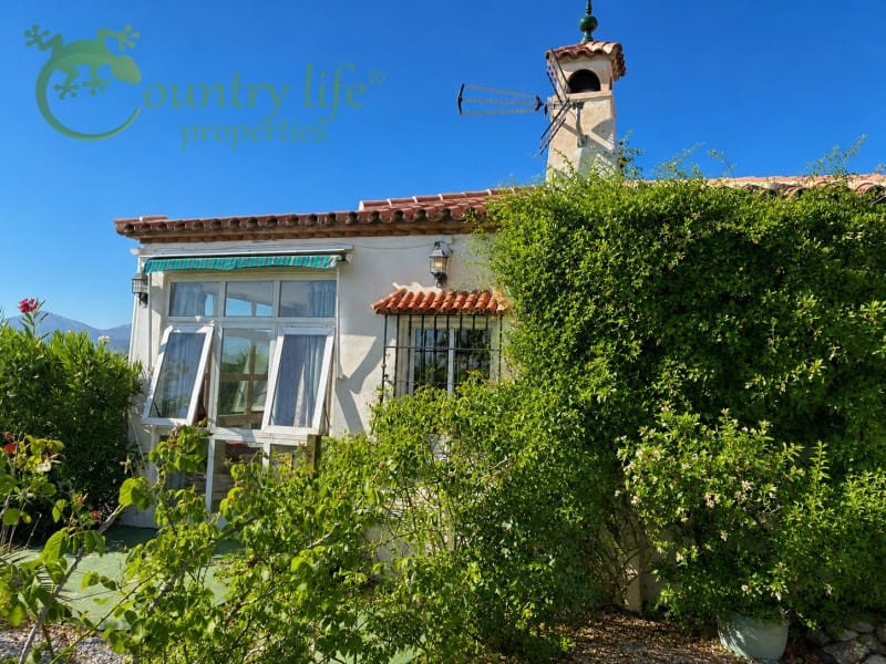 4 sovrum Finca/Hus på landet till salu i Canillas de Aceituno med garage - 345 000 € (Ref: 9999568)