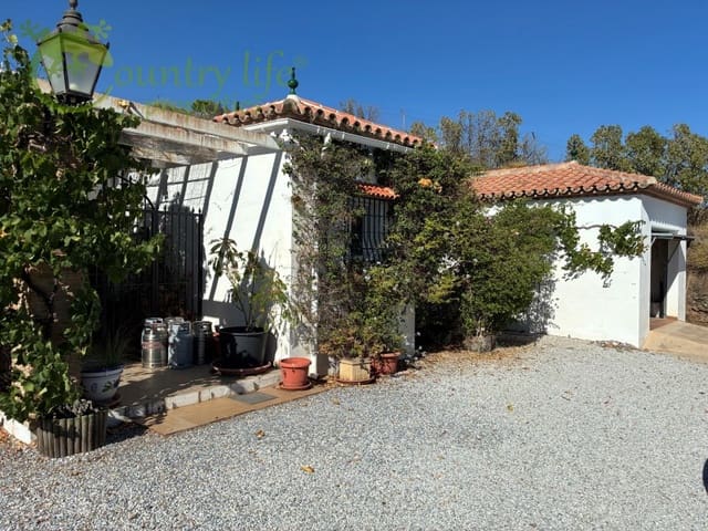 4 sovrum Finca/Hus på landet till salu i Canillas de Aceituno med garage - 345 000 € (Ref: 9999568)