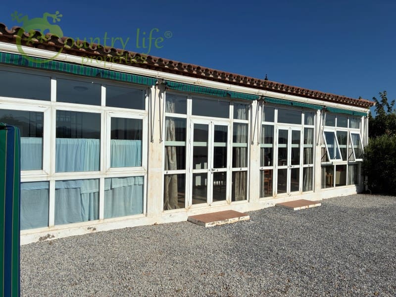 4 sovrum Finca/Hus på landet till salu i Canillas de Aceituno med garage - 345 000 € (Ref: 9999568)