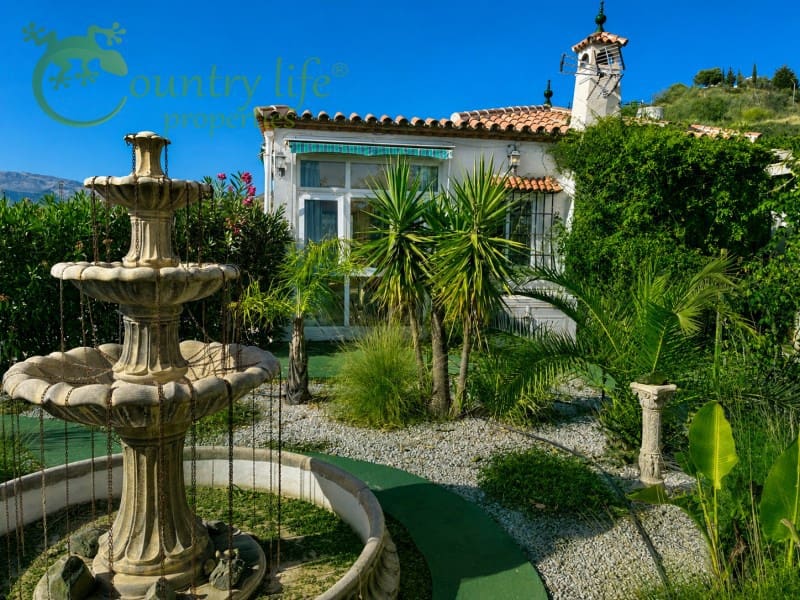4 sovrum Finca/Hus på landet till salu i Canillas de Aceituno med garage - 345 000 € (Ref: 9999568)