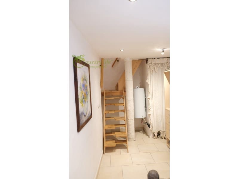 Casa de 3 habitaciones en Canillas de Aceituno en venta - 295.000 € (Ref: 9999569)