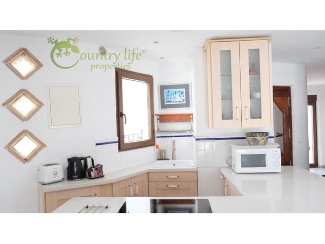 3 slaapkamer Huis te koop in Canillas de Aceituno - € 295.000 (Ref: 9999569)