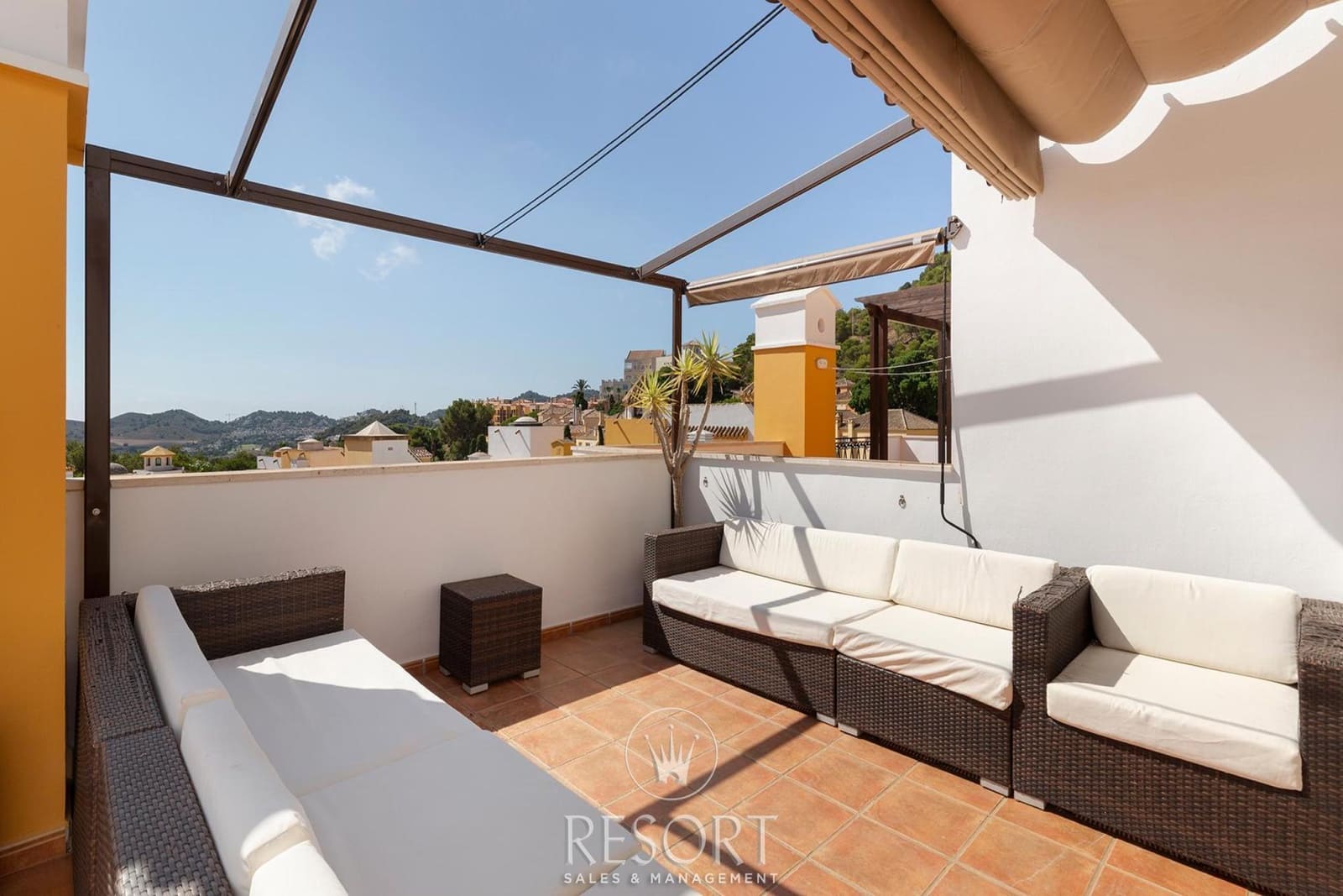 3 bedroom Townhouse for sale in La Manga Club with pool - € 350,000 (Ref: 10014738)