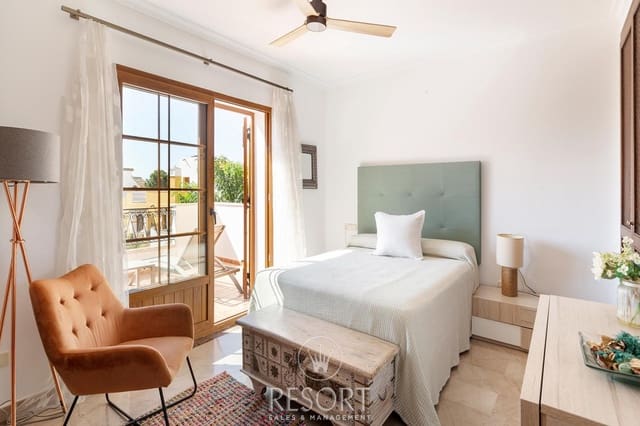 3 soveværelse Byhus til salg i La Manga Club, Cartagena med swimmingpool - € 350.000 (Ref: 10014738)
