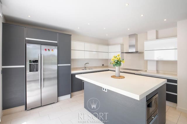 5 slaapkamer Villa te koop in La Manga Club, Cartagena met zwembad garage - € 1.750.000 (Ref: 10024552)