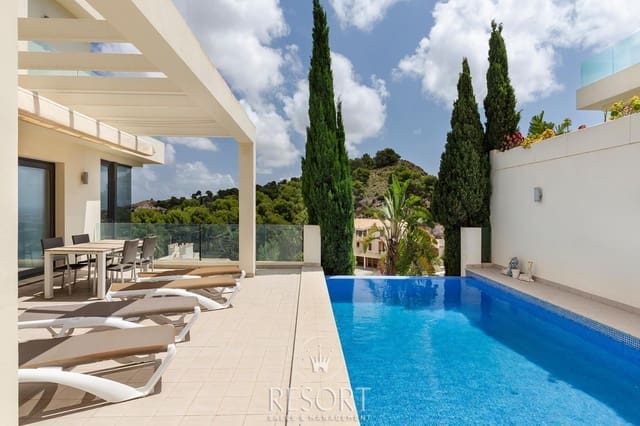 5 slaapkamer Villa te koop in La Manga Club, Cartagena met zwembad garage - € 1.750.000 (Ref: 10024552)