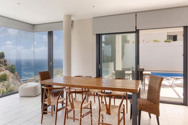5 slaapkamer Villa te koop in La Manga Club, Cartagena met zwembad garage - € 1.750.000 (Ref: 10024552)