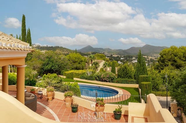 Chalet de 5 habitaciones en La Manga Club, Cartagena en venta con piscina - 1.224.847 € (Ref: 10024553)