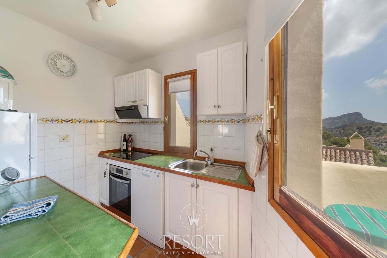 2 sovrum Hus till salu i Atamaria med pool - 253 481 € (Ref: 10024555)