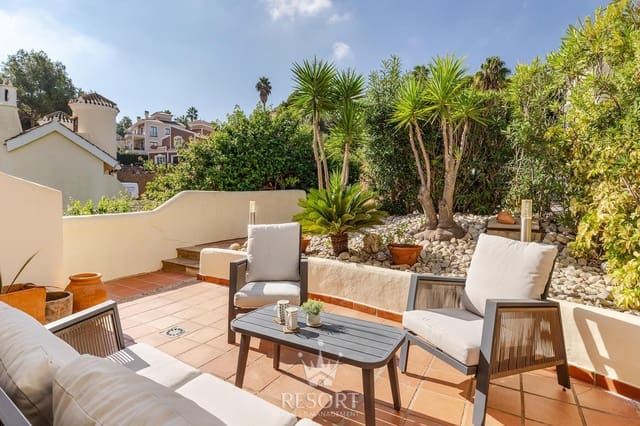 2 chambre Maison de Ville à vendre à La Manga Club, Carthagène avec piscine - 349 588 € (Ref: 10160200)