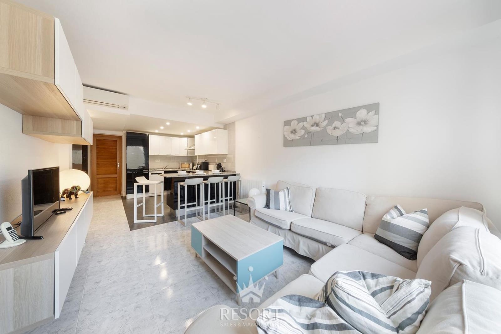 2 Zimmer Apartment zu verkaufen in Atamaria mit Pool - 210.000 € (Ref: 10175538)