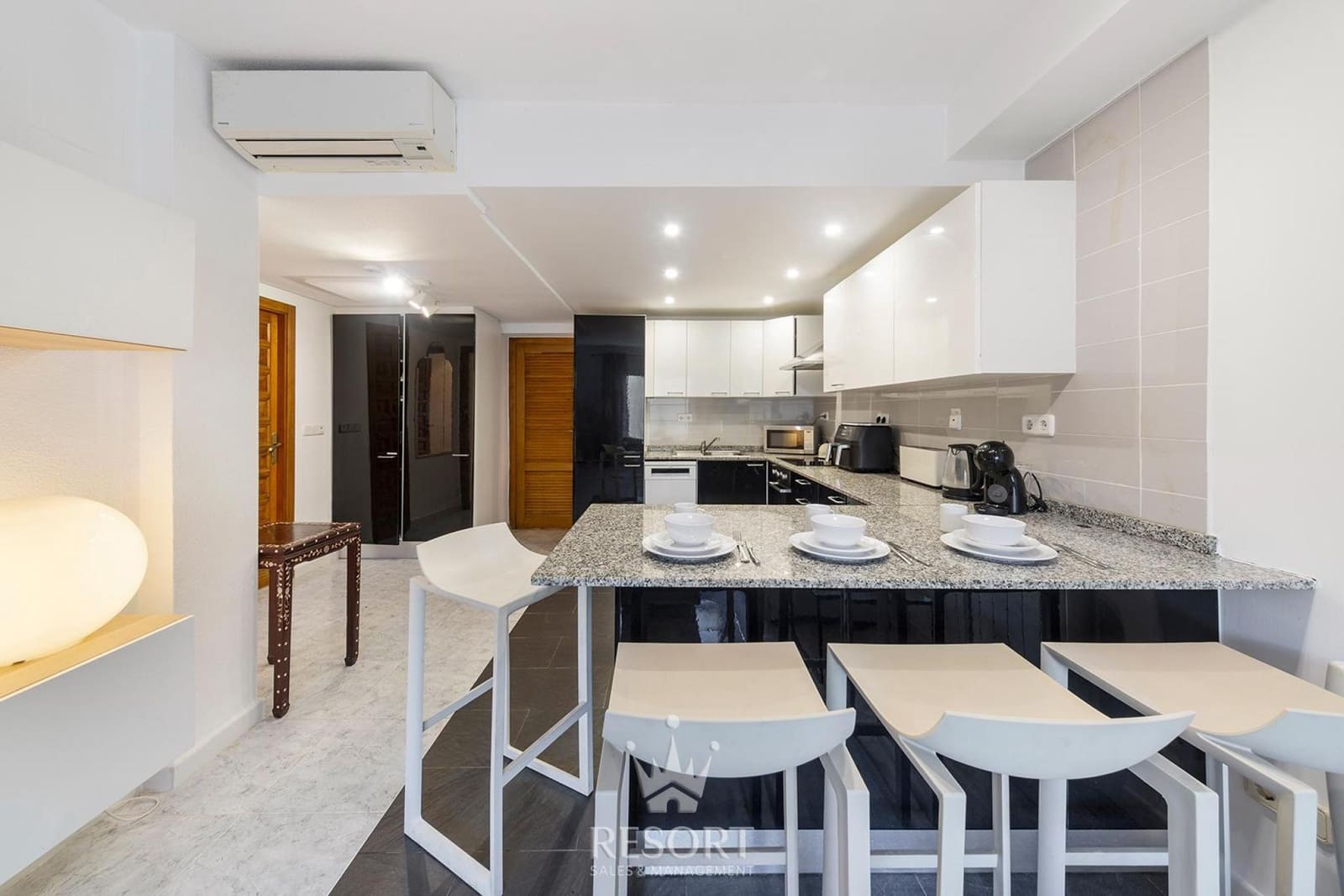 2 Zimmer Apartment zu verkaufen in Atamaria mit Pool - 210.000 € (Ref: 10175538)