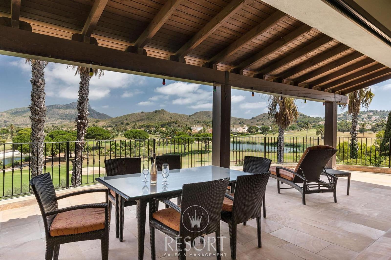 4 Zimmer Villa zu verkaufen in La Manga Club mit Pool Garage - 3.132.476 € (Ref: 5873956)