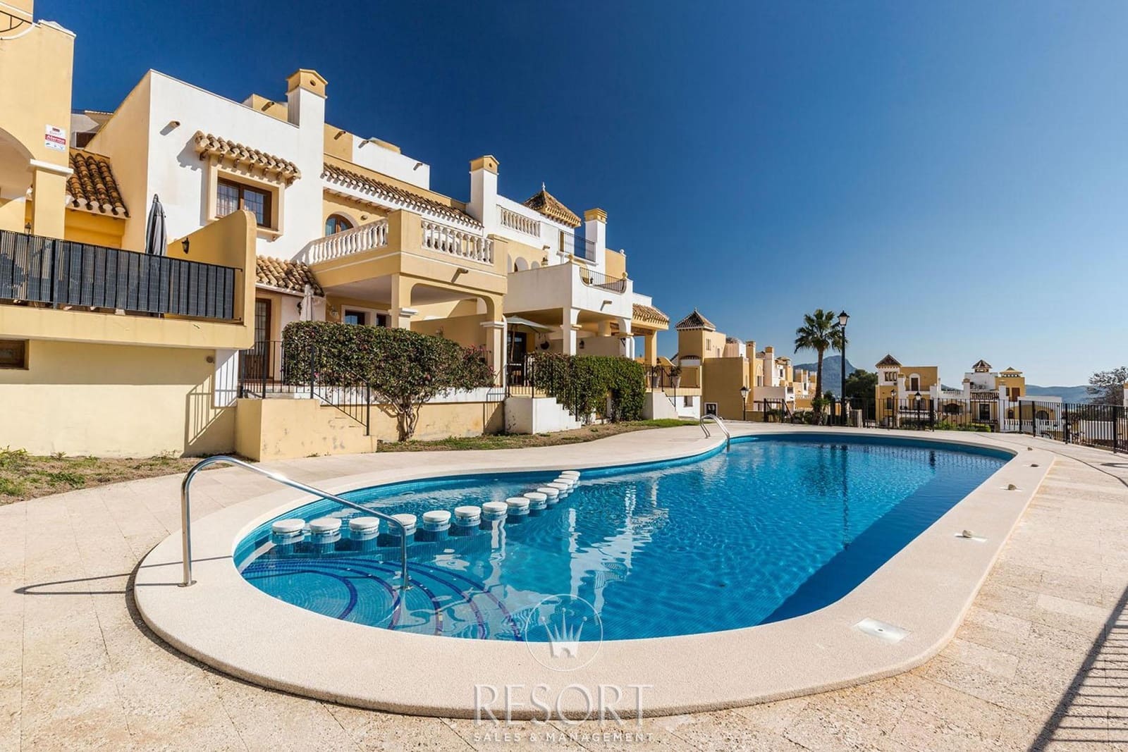 3 soveværelse Byhus til salg i La Manga Club med swimmingpool - € 350.000 (Ref: 7377035)