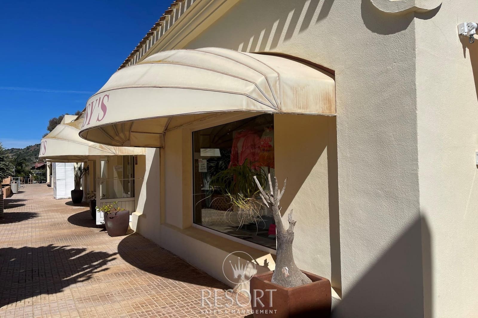 Erhverv til salg i Atamaria - € 420.000 (Ref: 7489344)