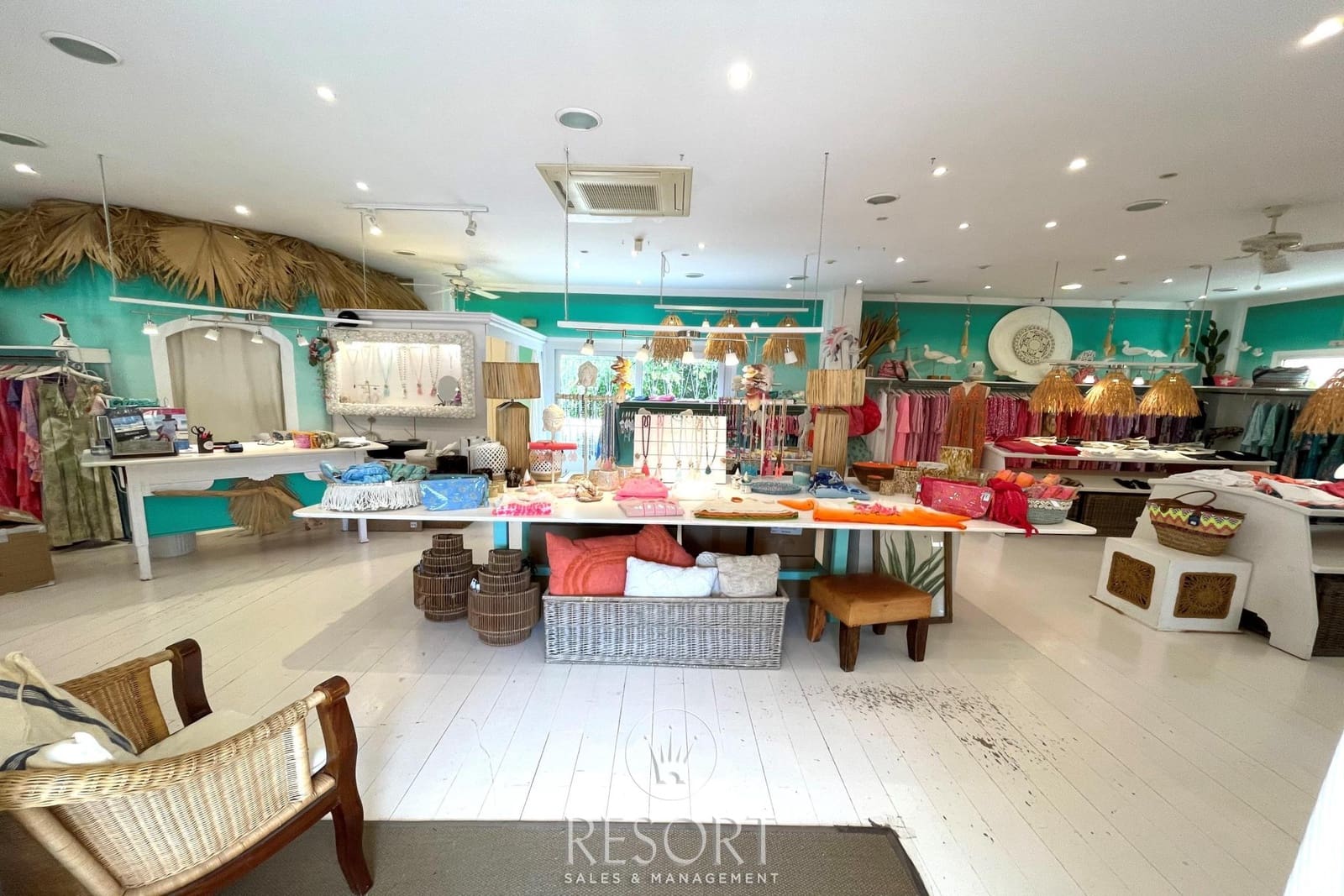 Erhverv til salg i Atamaria - € 420.000 (Ref: 7489344)