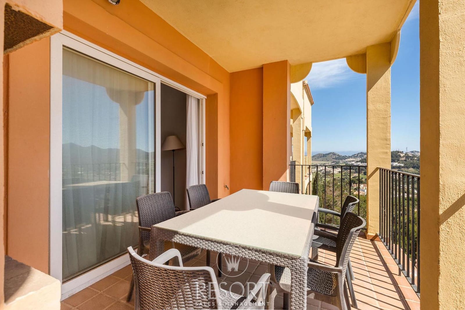 2 bedroom Apartment for sale in La Manga Club with pool - € 150,000 (Ref: 7531295)