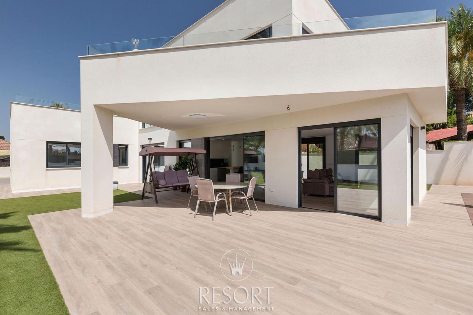 6 sypialnia Willa na sprzedaż w La Manga del Mar Menor z basenem garażem - 990 000 € (Ref: 7709521)