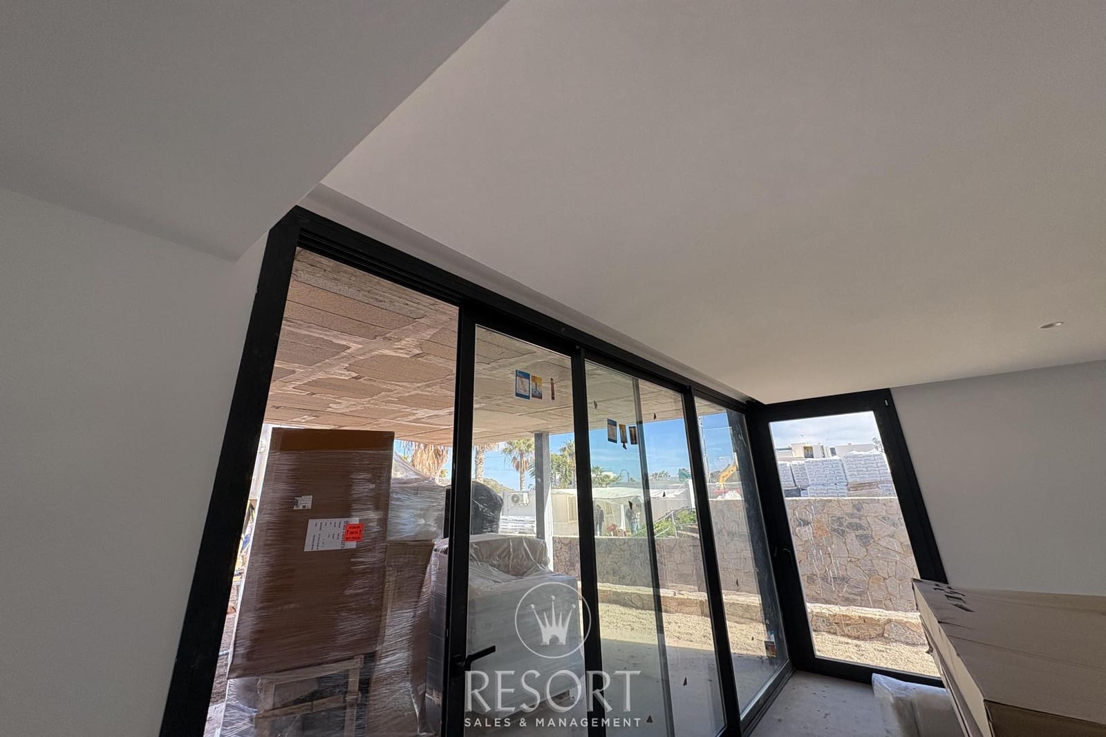 2 soveværelse Lejlighed til salg i La Manga Club med swimmingpool garage - € 391.000 (Ref: 7737128)