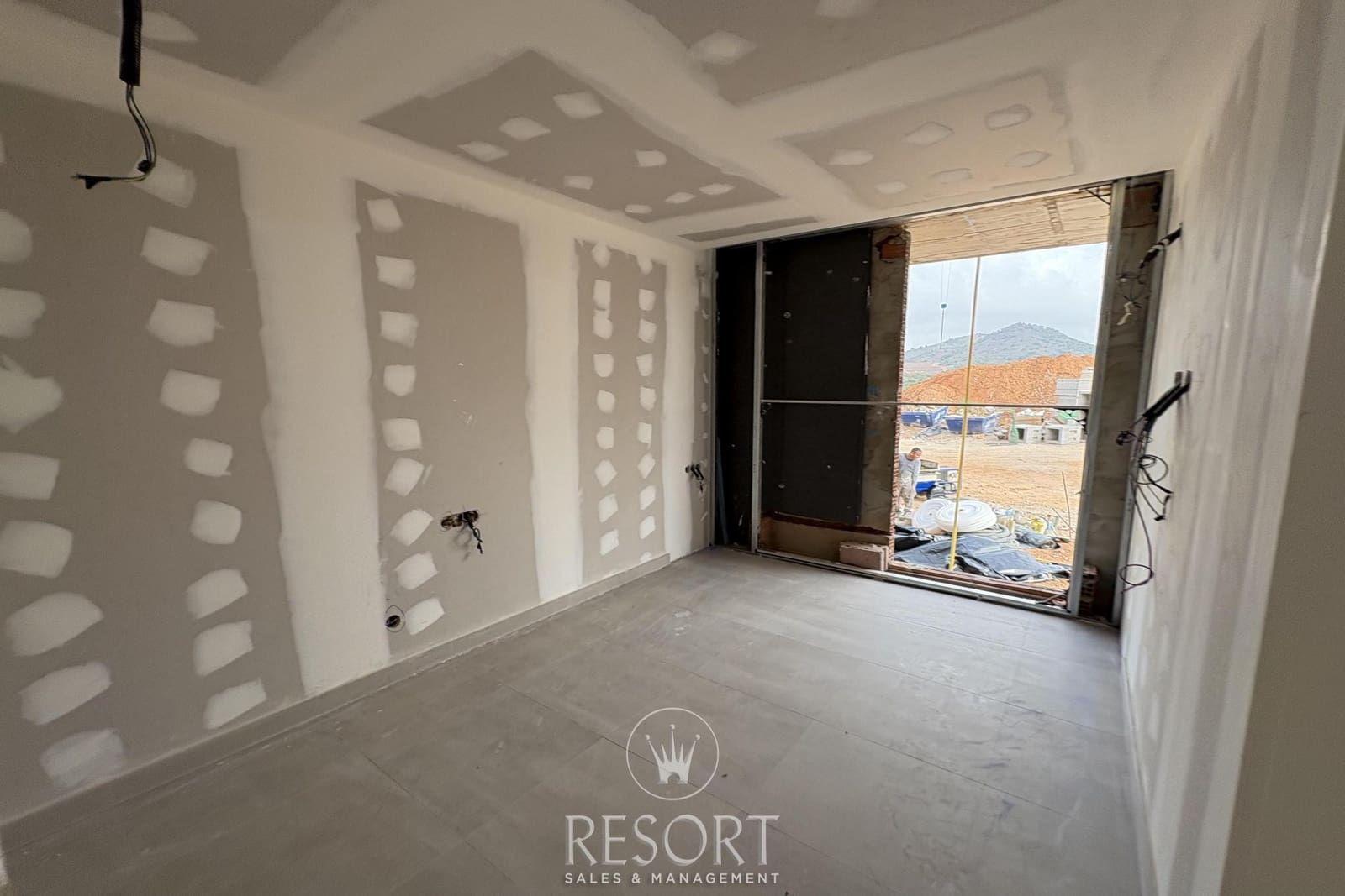 2 bedroom Apartment for sale in La Manga Club with pool garage - € 538,000 (Ref: 7737129)