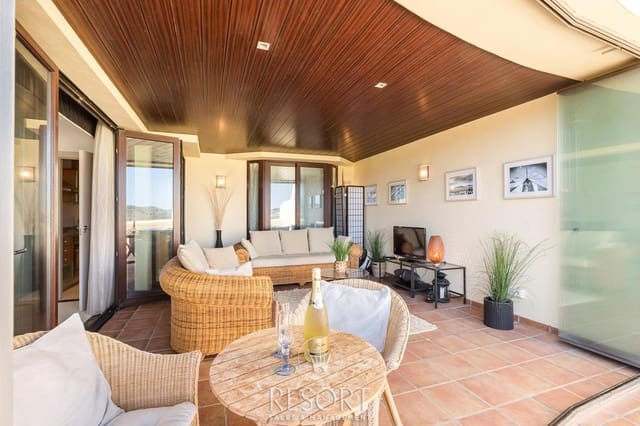 2 quarto Apartamento para venda em La Manga Club, Cartagena com piscina garagem - 420 000 € (Ref: 8341876)